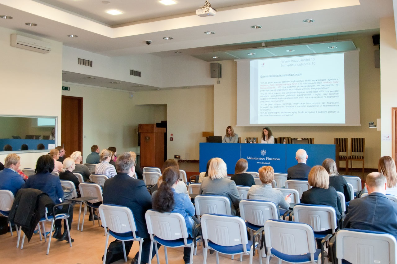 Poniedziałek z GIIF dla banków spółdzielczych.