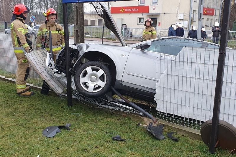26 stycznia 2022 roku w miejscowości Zbuczyn doszło do zderzenia czołowo bocznego samochodu osobowego z samochodem ciężarowym.