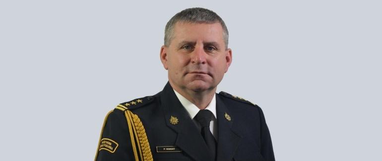 Zdjęcie przedstawia Funkcjonariusza Państwowej Straży Pożarnej