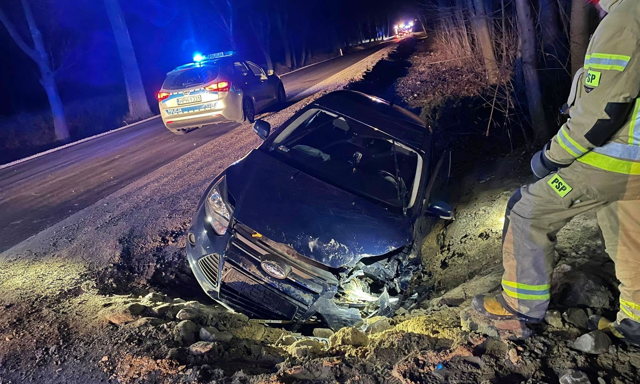 Wypadek samochodu osobowego.