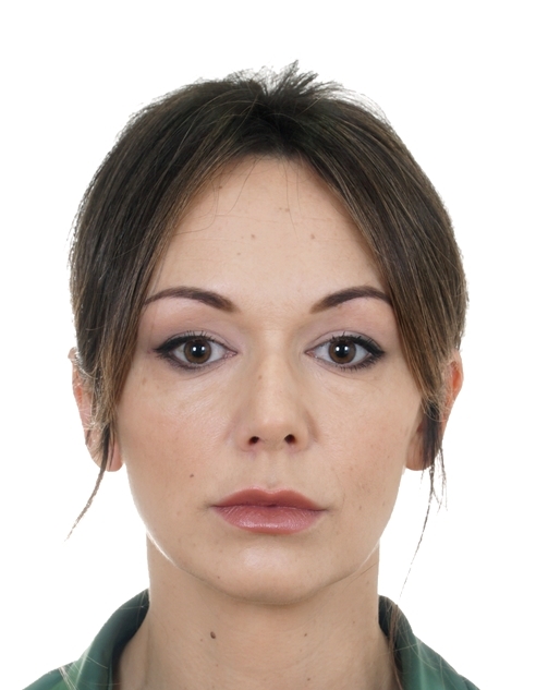 Portret strażaka na białym tle