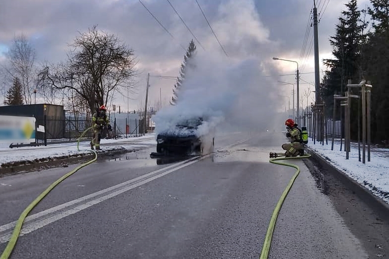 23 stycznia 2022 roku w Siedlcach na ul. Artyleryjskiej doszło do pożaru samochodu osobowego. 