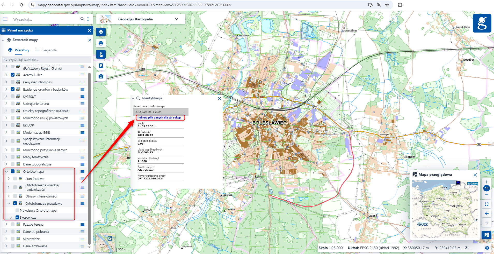 Ilustracja przedstawia zrzut ekranu w jaki sposób pobrać arkusze ortofotomapy z geoportal.gov.pl