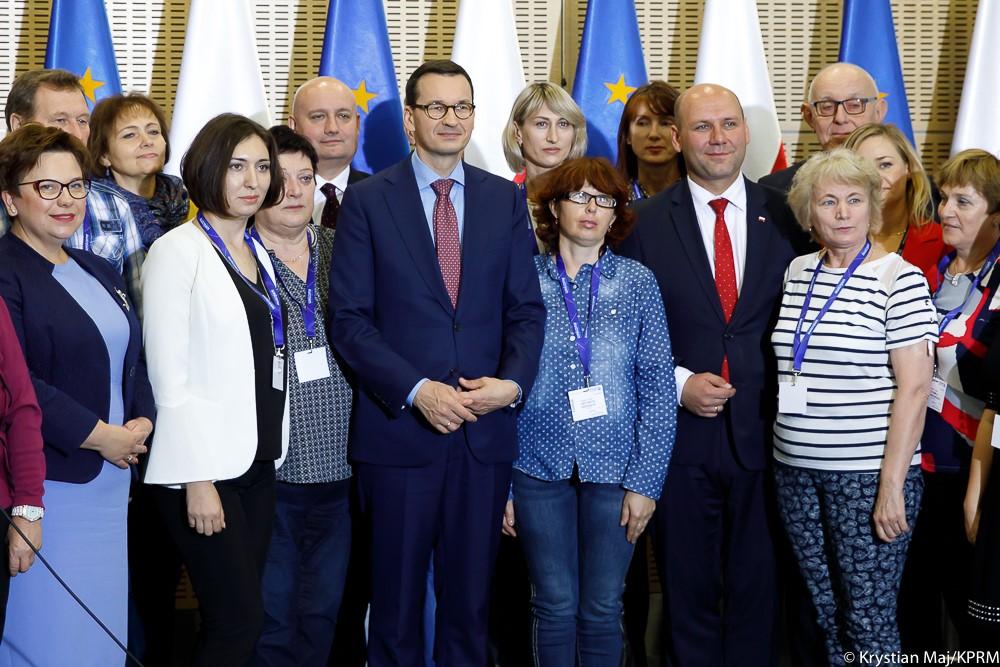 Wspólne zdjęcie z premierem.