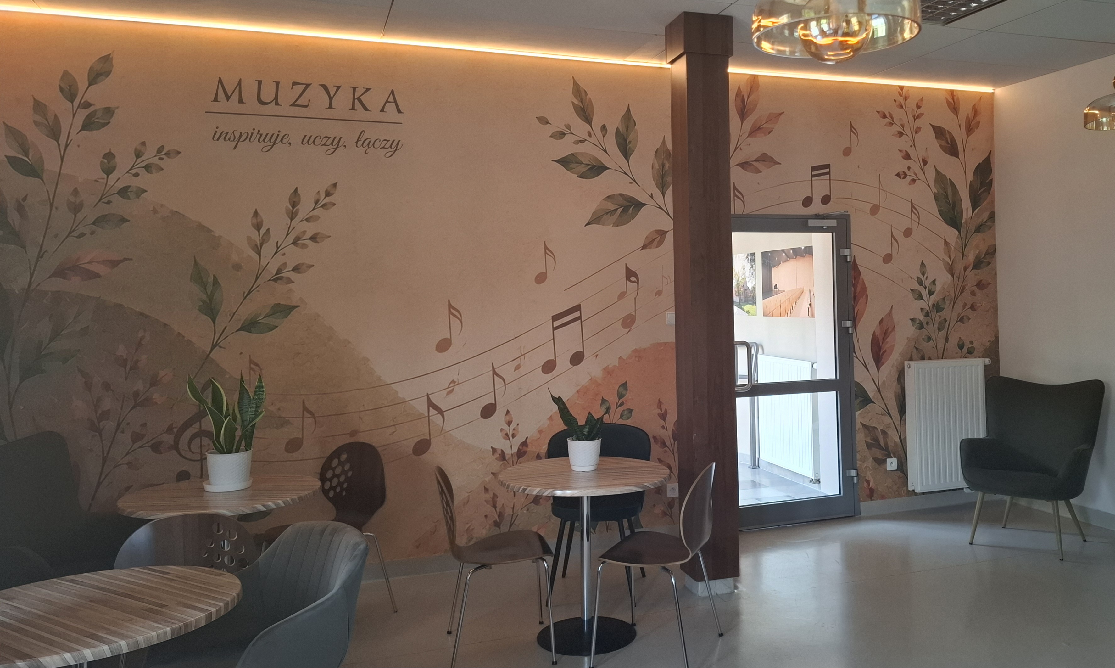 Nowa strefa relaksu w szkolnym bufecie
