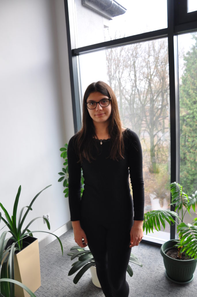 ALEKSANDRA CIEŚLIŃSKA Z KLASY II TW TEGOROCZNĄ STYPENDYSTKĄ PREZESA RADY MINISTRÓW