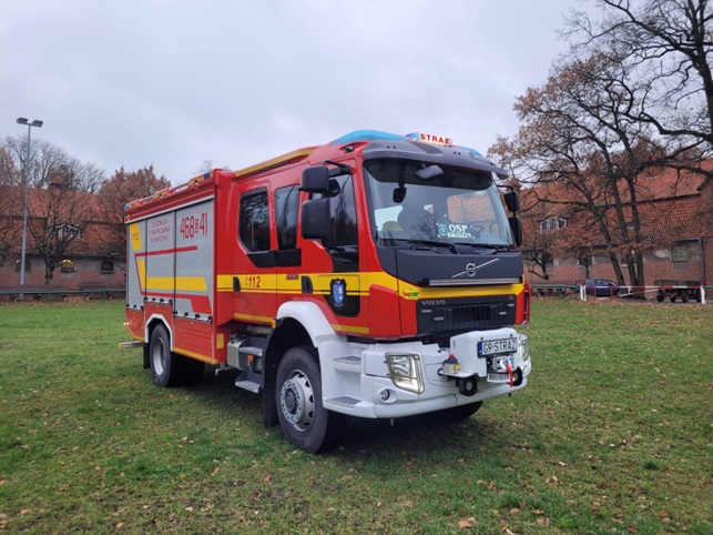 GBA 3/25 VOLVO FL 4x4