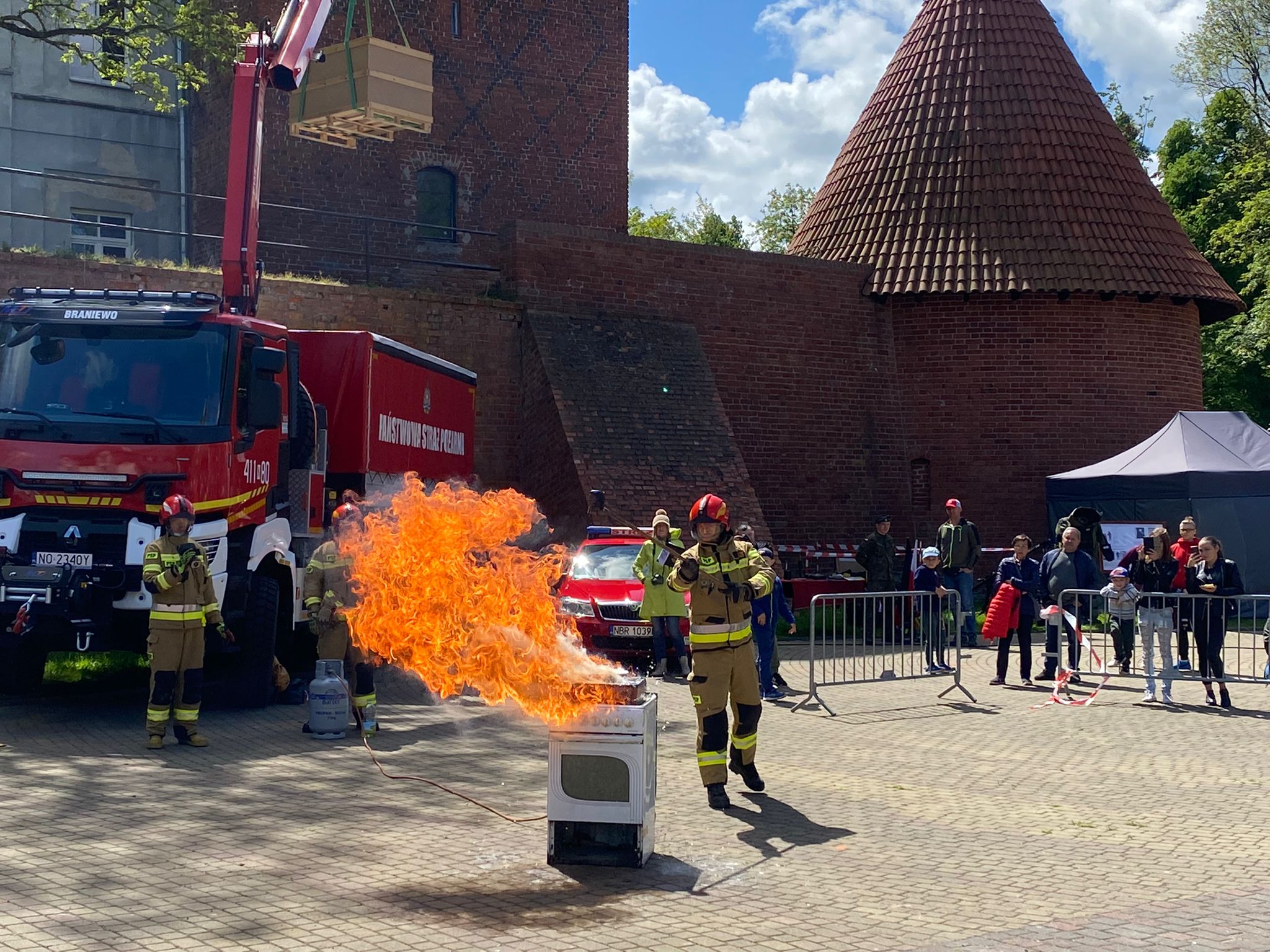 Piknik służb mundurowych z okazji 30-lecia Państwowej Straży Pożarnej