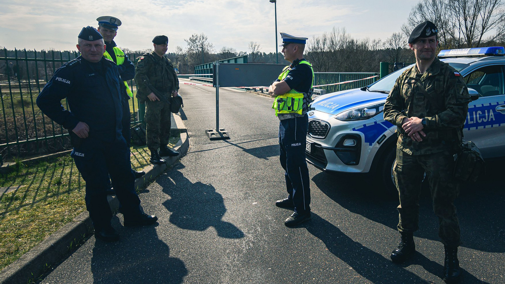 Joint patrols of soldiers and policemen