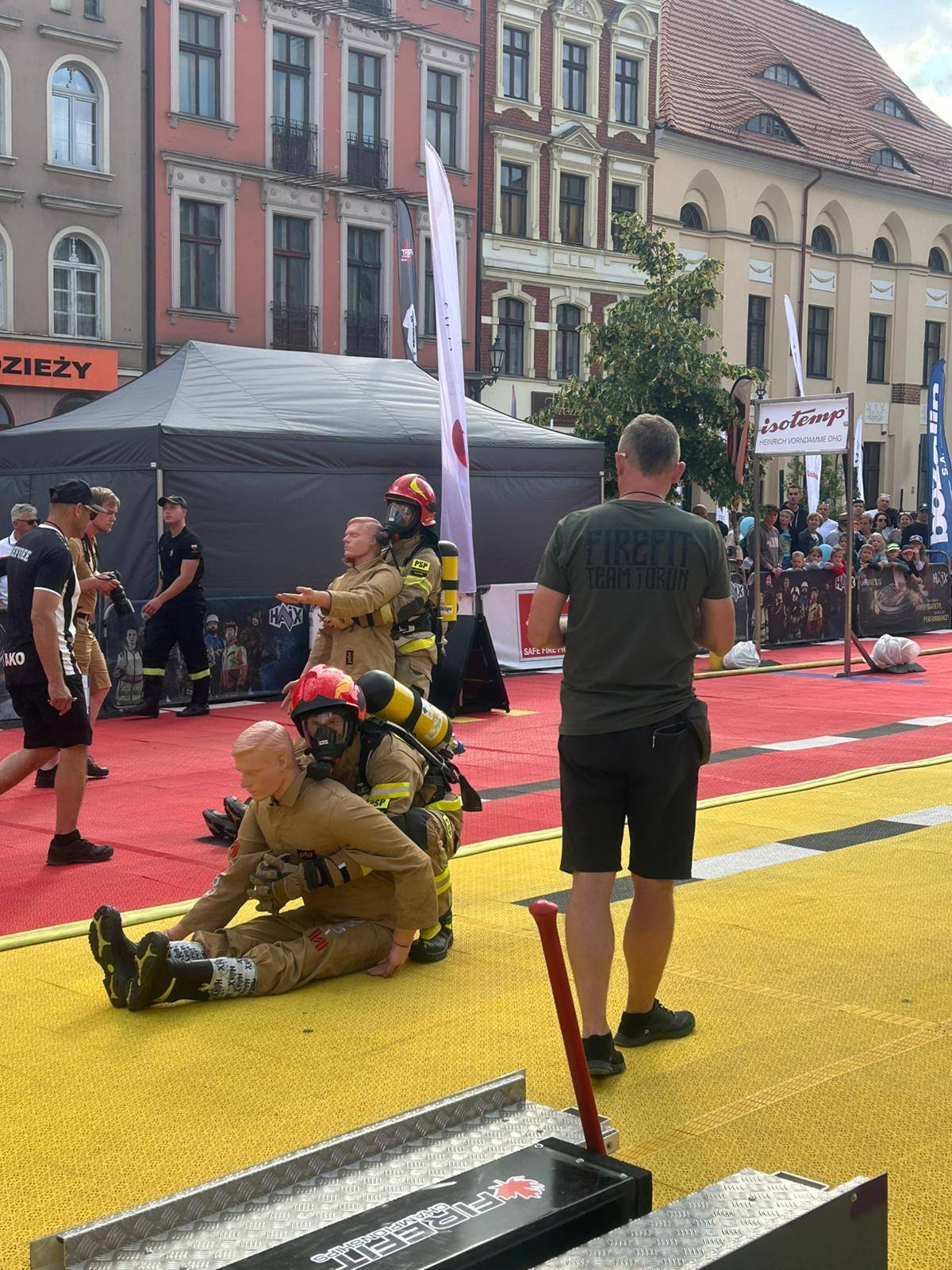 FireFit Championships w Toruniu z udziałem braniewskiego strażaka Państwowej Straży Pożarnej 