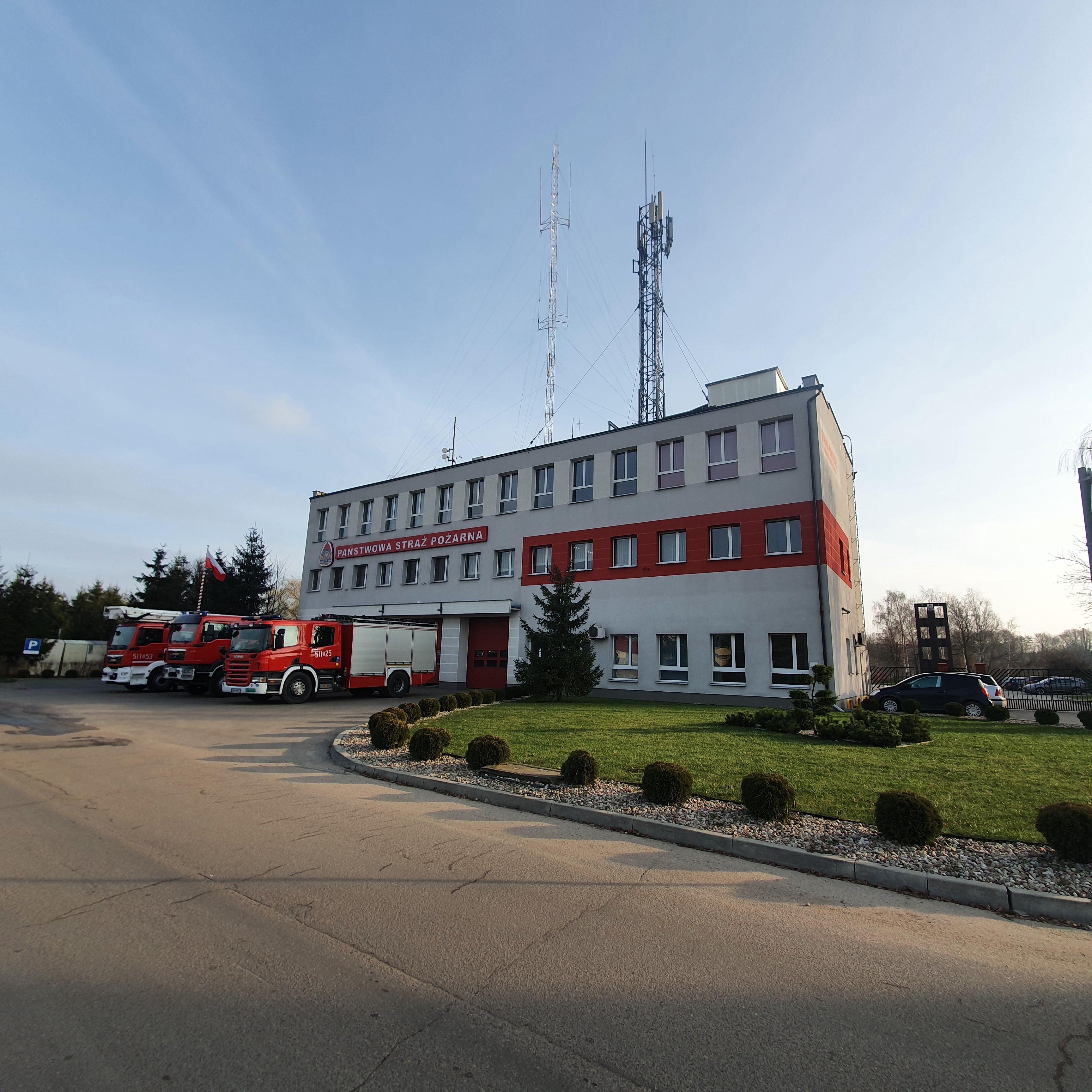 Fot. KP PSP w Nowym Mieście Lubawskim po termomodernizacji.