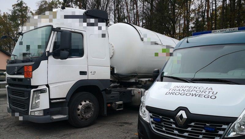 Cysterna i radiowóz ITD