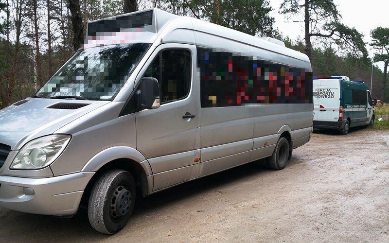 Autobus i radiowóz ITD