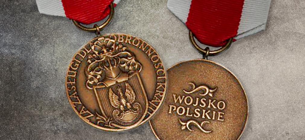 www_slider_medal_za_zaslugi_dla_obronnosci_kraju_brazowy_1011x466px-01.jpg