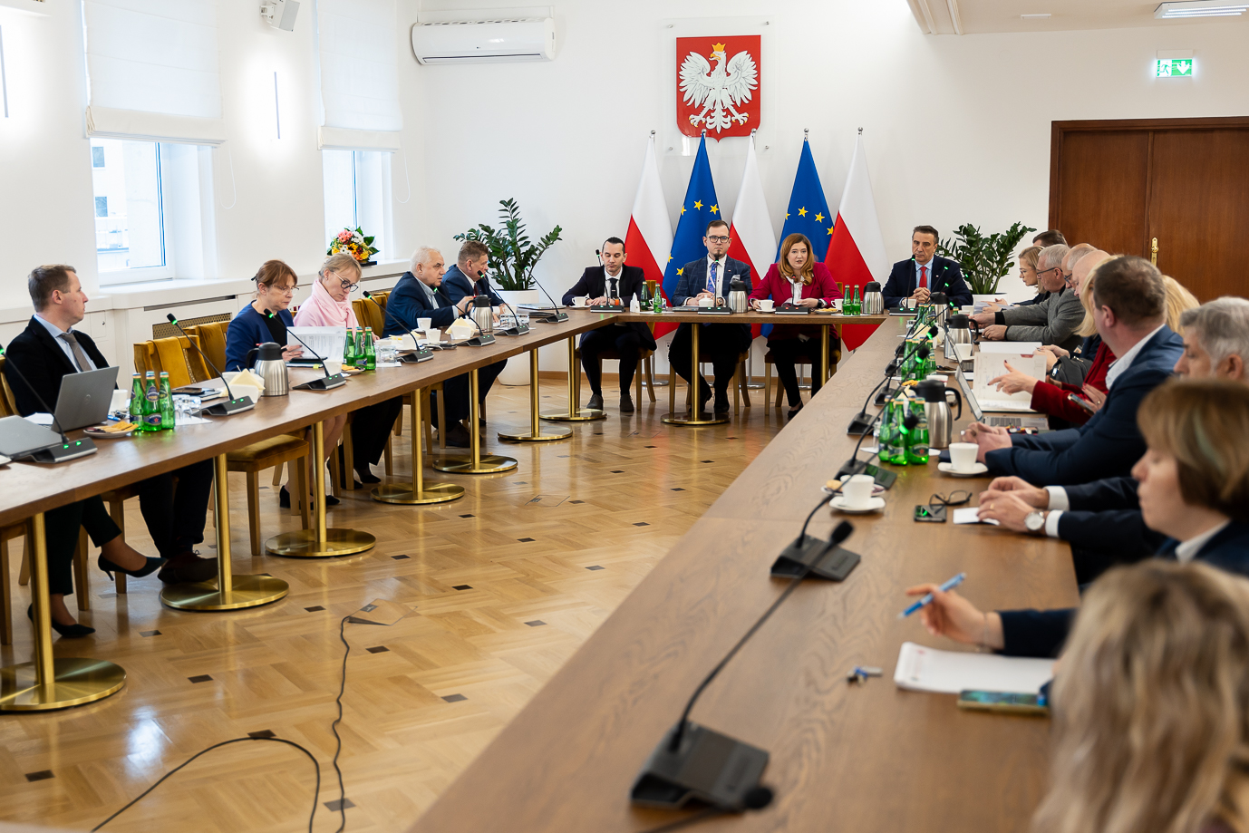 Spotkanie minister Anny Gembickiej ze związkami i organizacjami rolniczymi (fot. MRiRW)