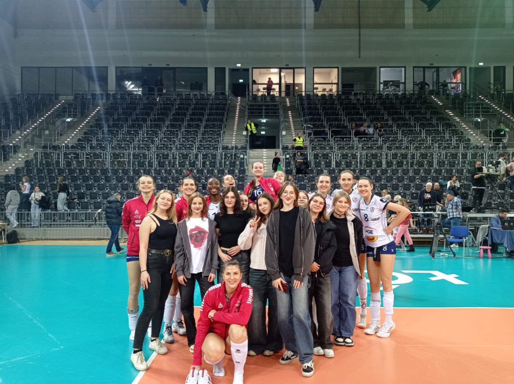 Wyjazd na siatkarską Ligę Mistrzyń do Łodzi