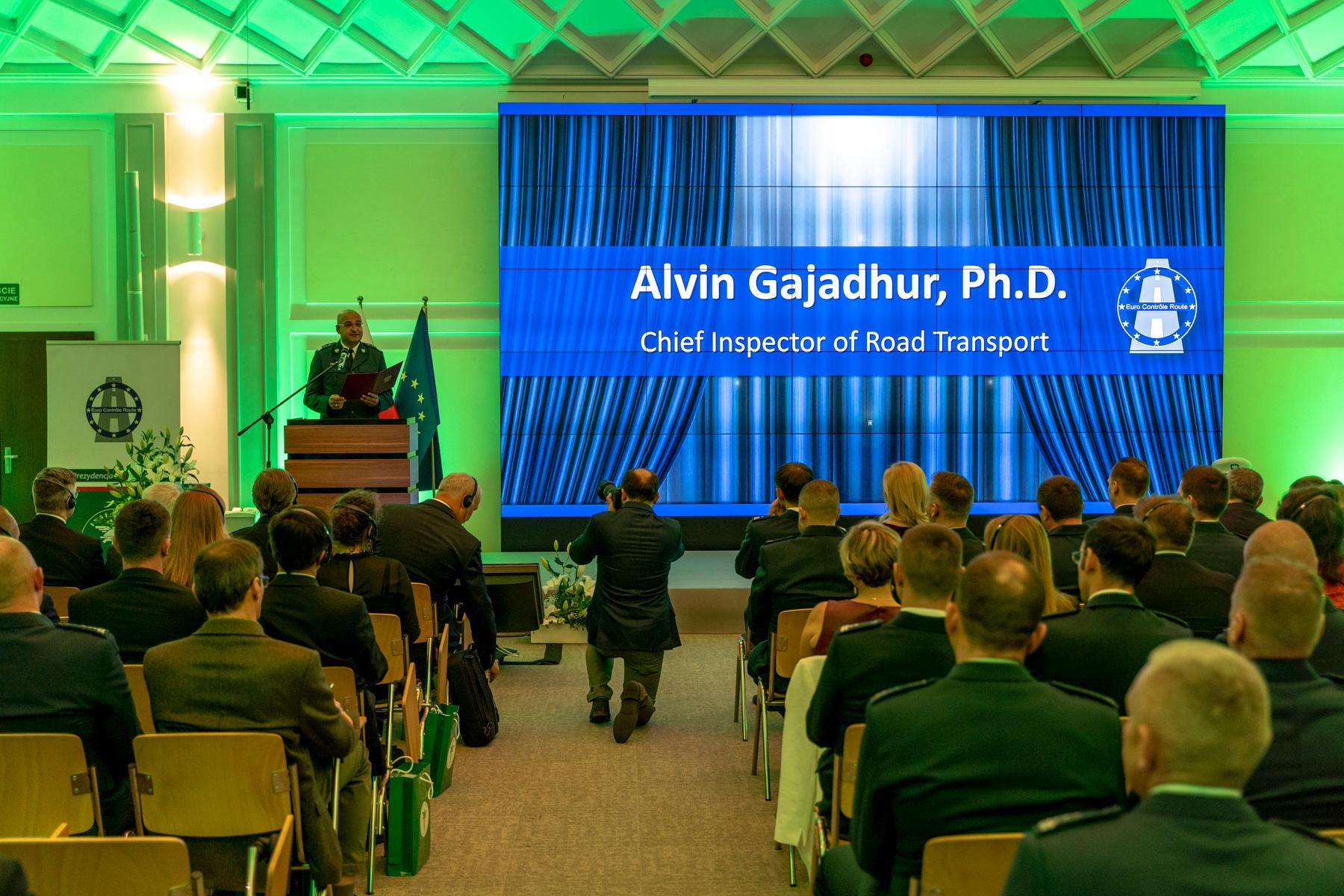 Przemawia Alvin Gajadhur