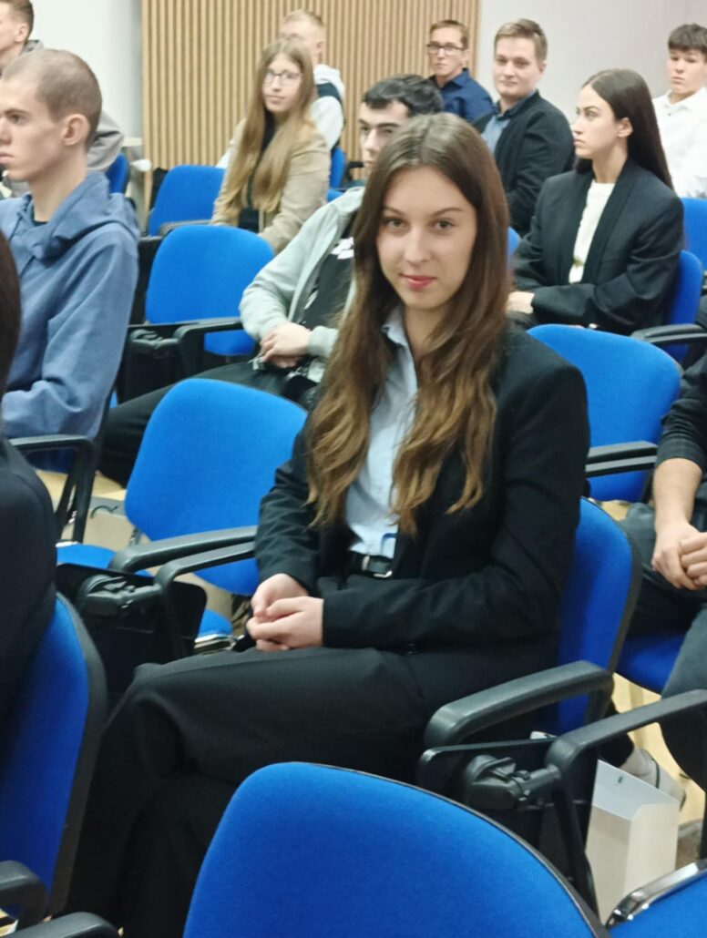 „Produkcja ekologiczna szansą dla młodych rolników” – udział naszej uczennicy w konferencji w Radomiu