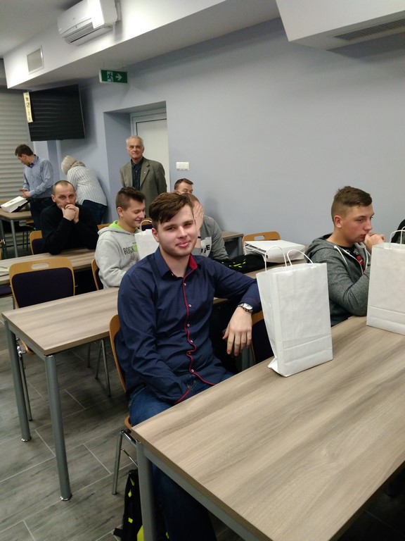 PIOTR MURAS WŚRÓD FINALISTÓW IX WOJEWÓDZKIEGO KONKURSU WIEDZY O BEZPIECZEŃSTWIE PRACY W ROLNICTWIE