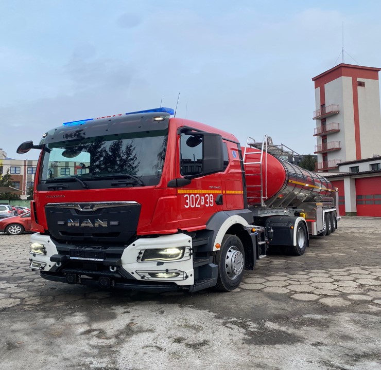 GCBM 18/8 Jelcz 417K