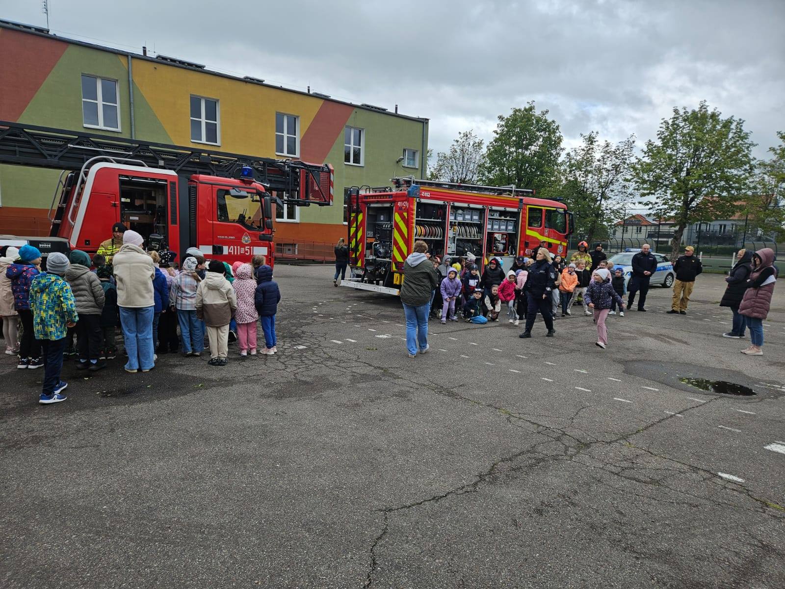 Mundurowi odwiedzili najmłodszych uczniów braniewskiej SP3