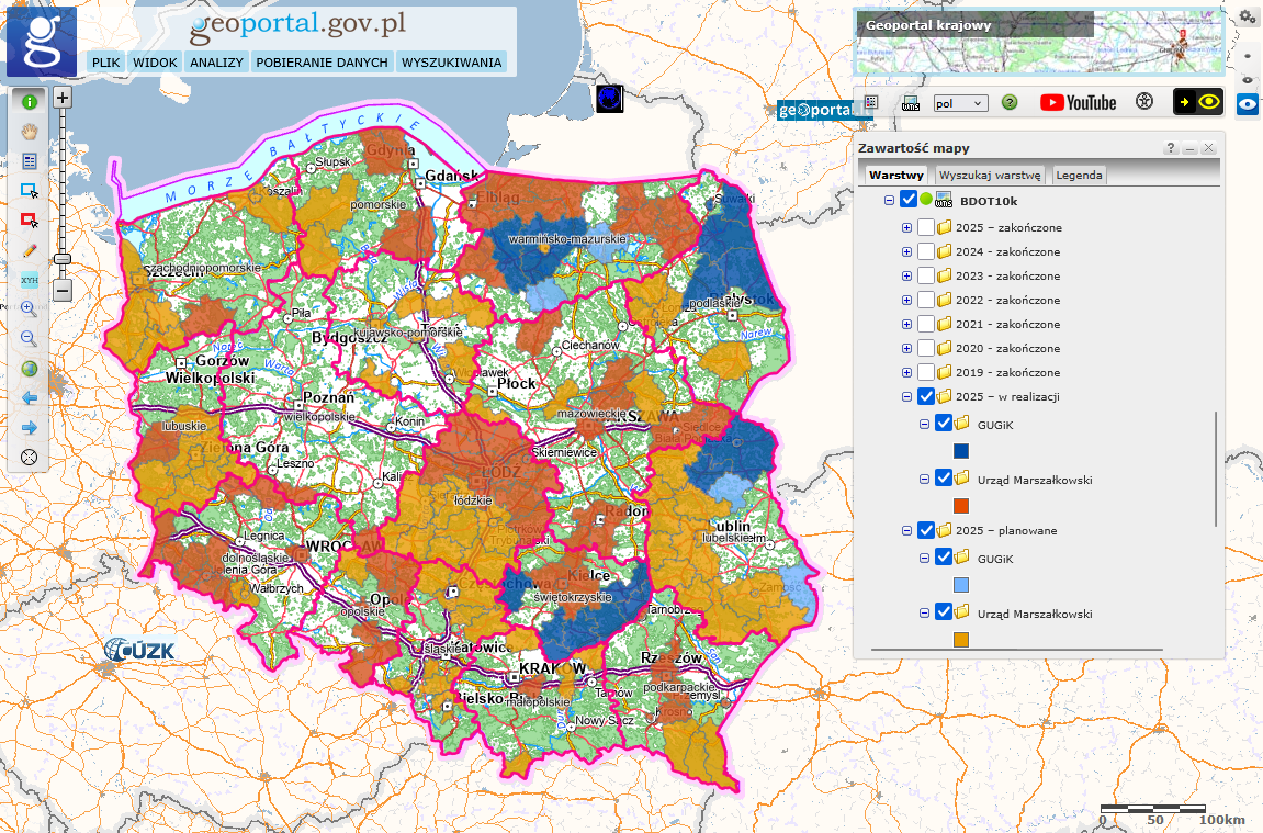 Ilustracja przedstawia widok usługi "Monitoring pozyskiwania danych" w zakresie realizowanej i planowanej przez GUGiK i UM aktualizacji zbiorów BDOT10k w 2025 roku.