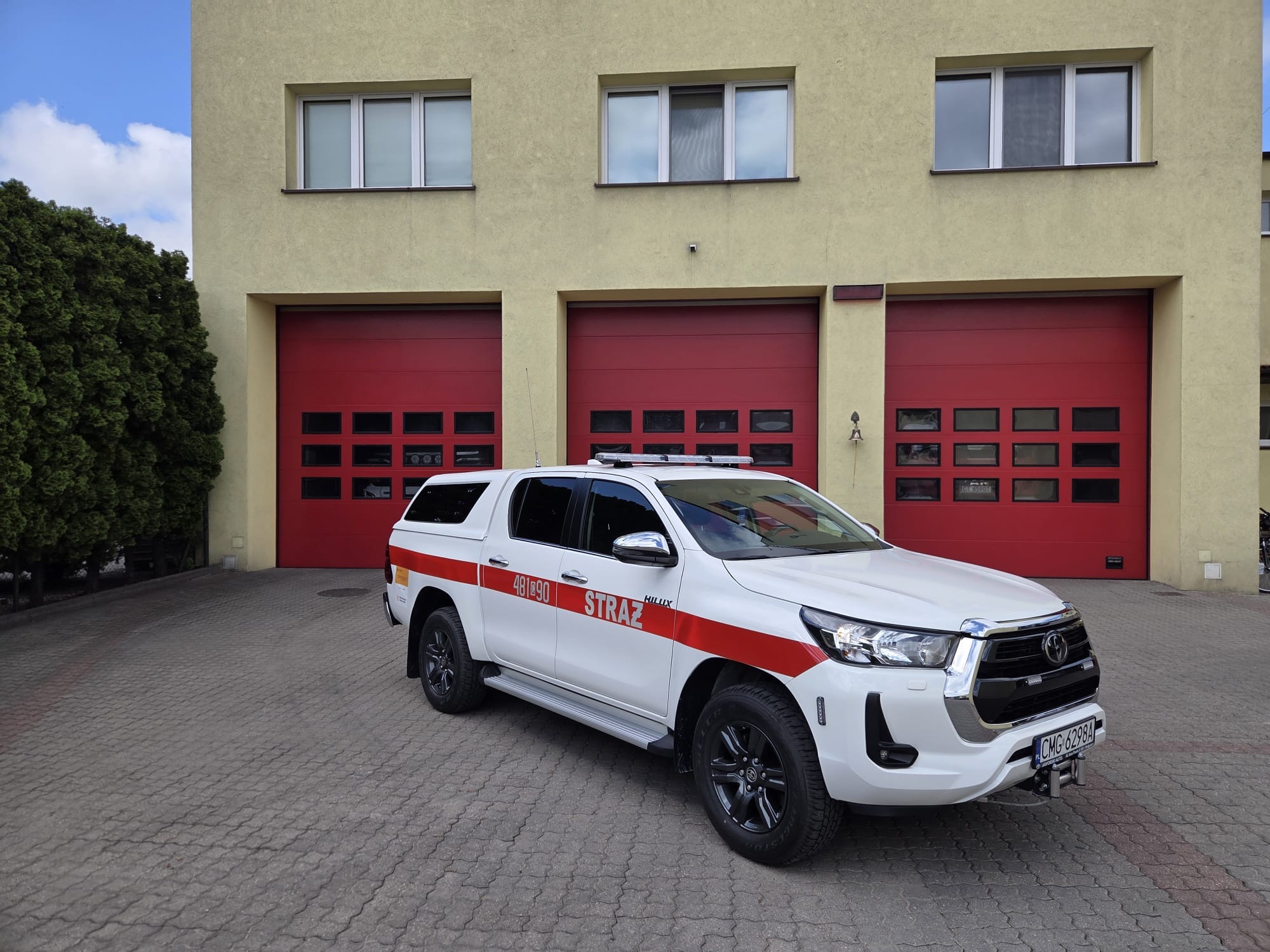 SLRr Toyota Hilux