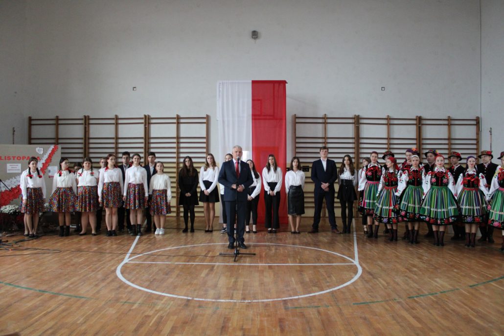 OBCHODY 105 ROCZNICY ODZYSKANIA NIEPODLEGŁOŚCI W ZDUŃSKIEJ DĄBROWIE