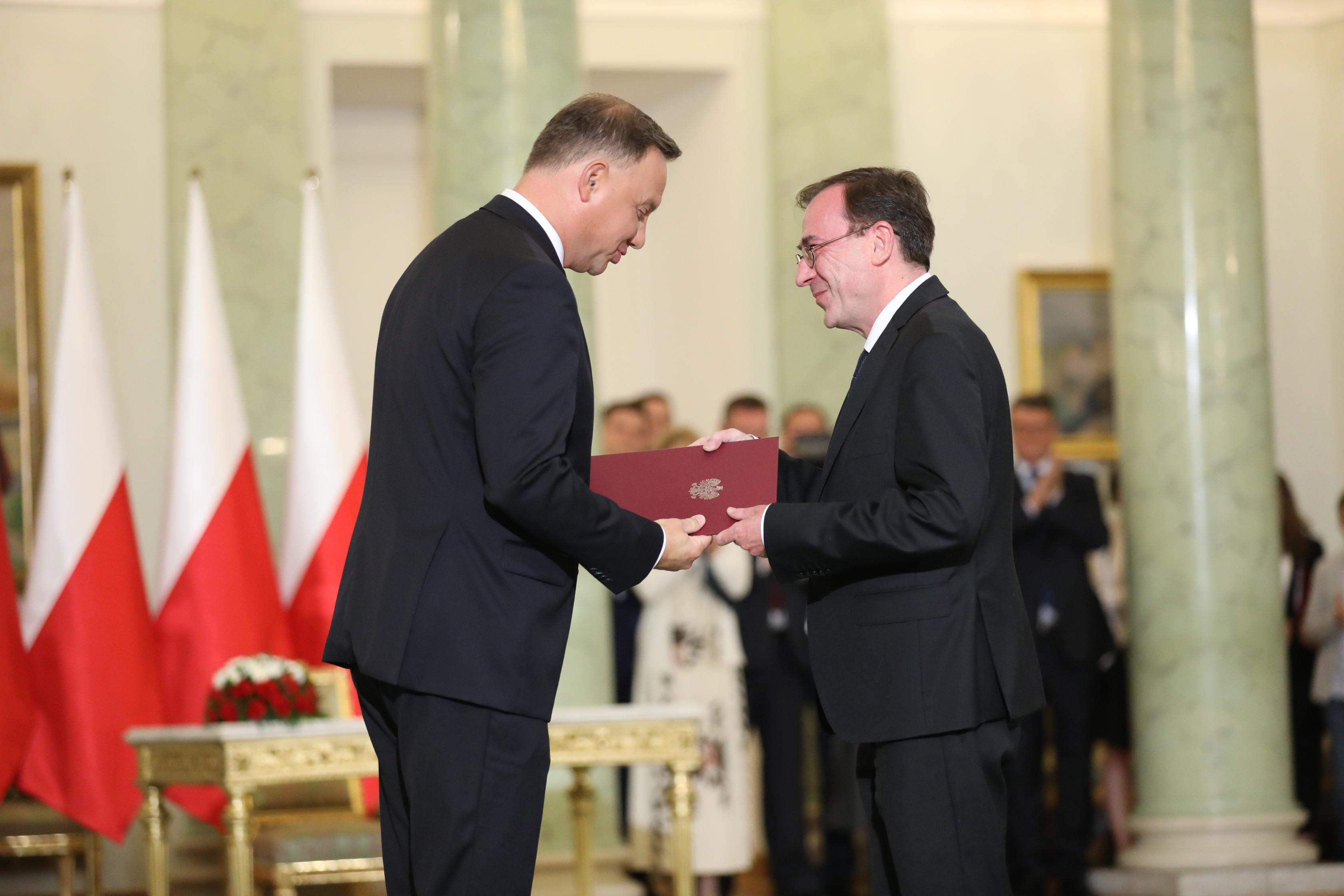 Moment powołania ministra Mariusza Kamińskiego.