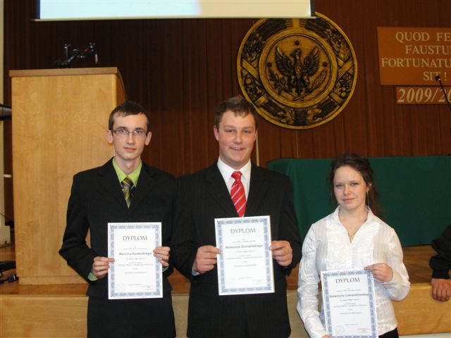 Udziału uczniów ze Zduńskiej Dąbrowy w XXXIV eliminacjach okręgowych OWiUR