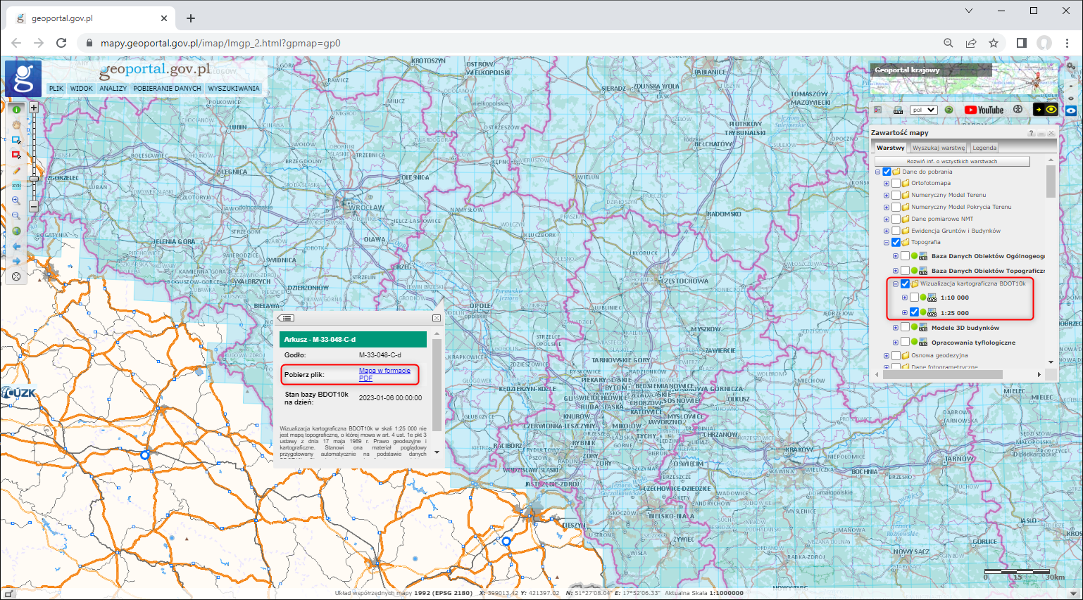 ilustracja przedstawia zrzut z serwisu www.geoportal.gov.pl pokazujący sposób pobierania wizualizacji kartograficznych BDOT10k