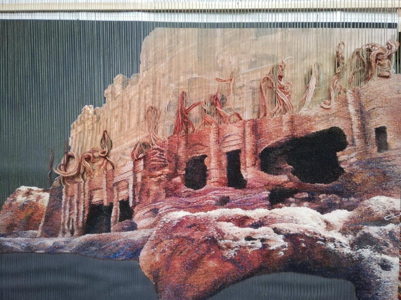 Zaproszenie do Galerii Sztuki Widnokrąg na spotkanie z Autorką gobelinów z cyklu „PETRA” Marią Kowalczyk