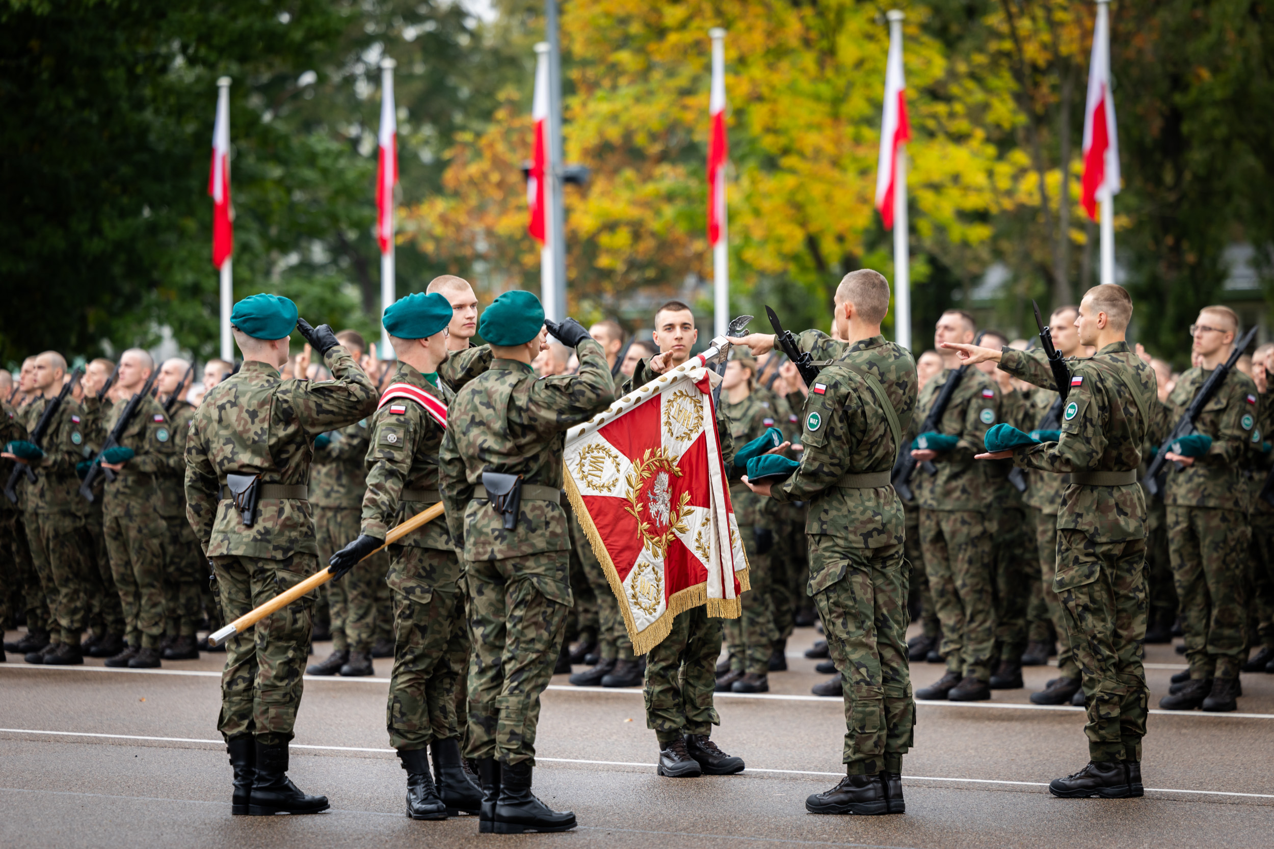 Nowi podchorążowie WAT złożyli przysięgę. Rekordowy rocznik przyszłych oficerów