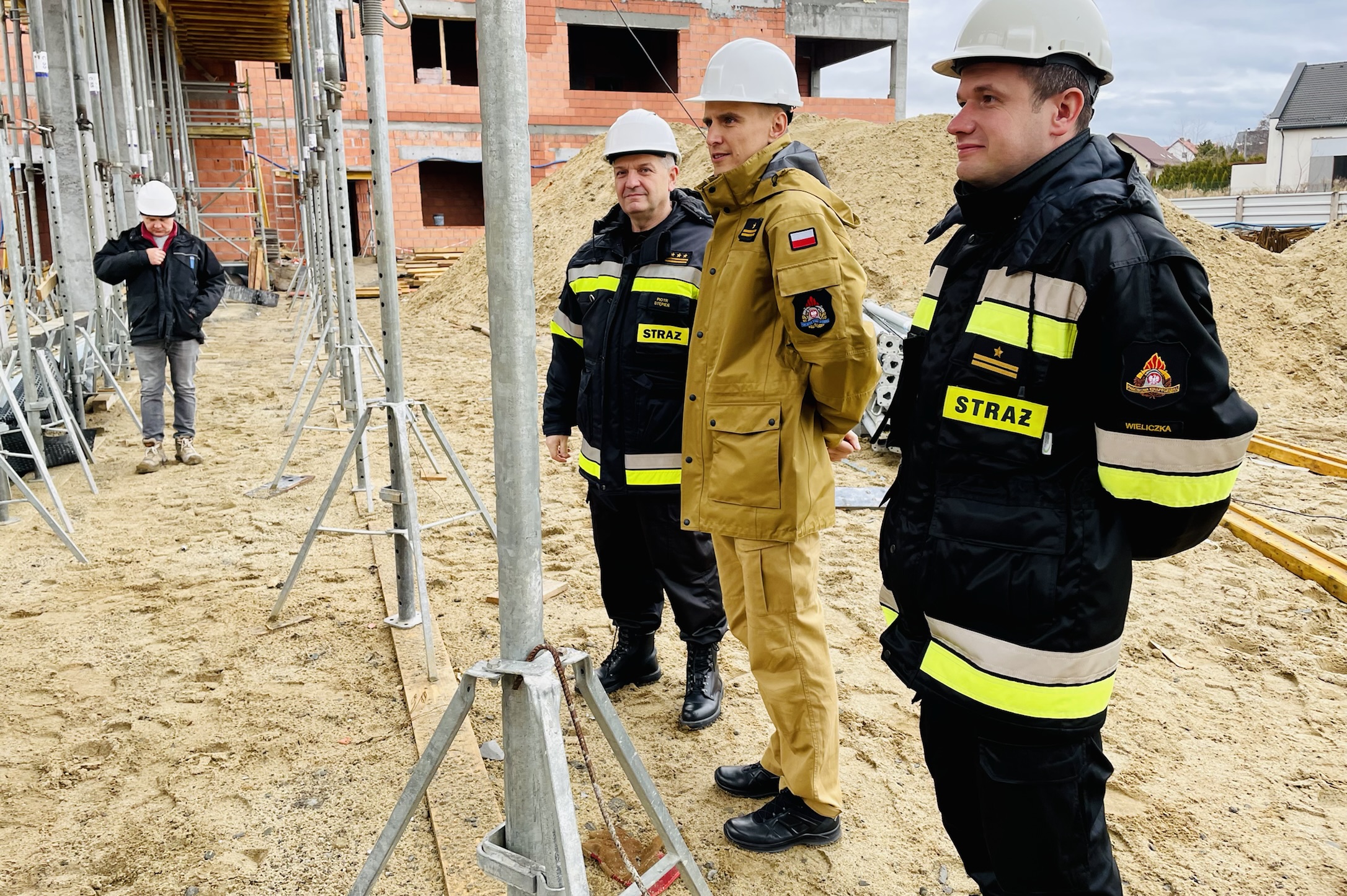 Narada koordynacyjna na placu budowy Komendy Powiatowej PSP w Wieliczce