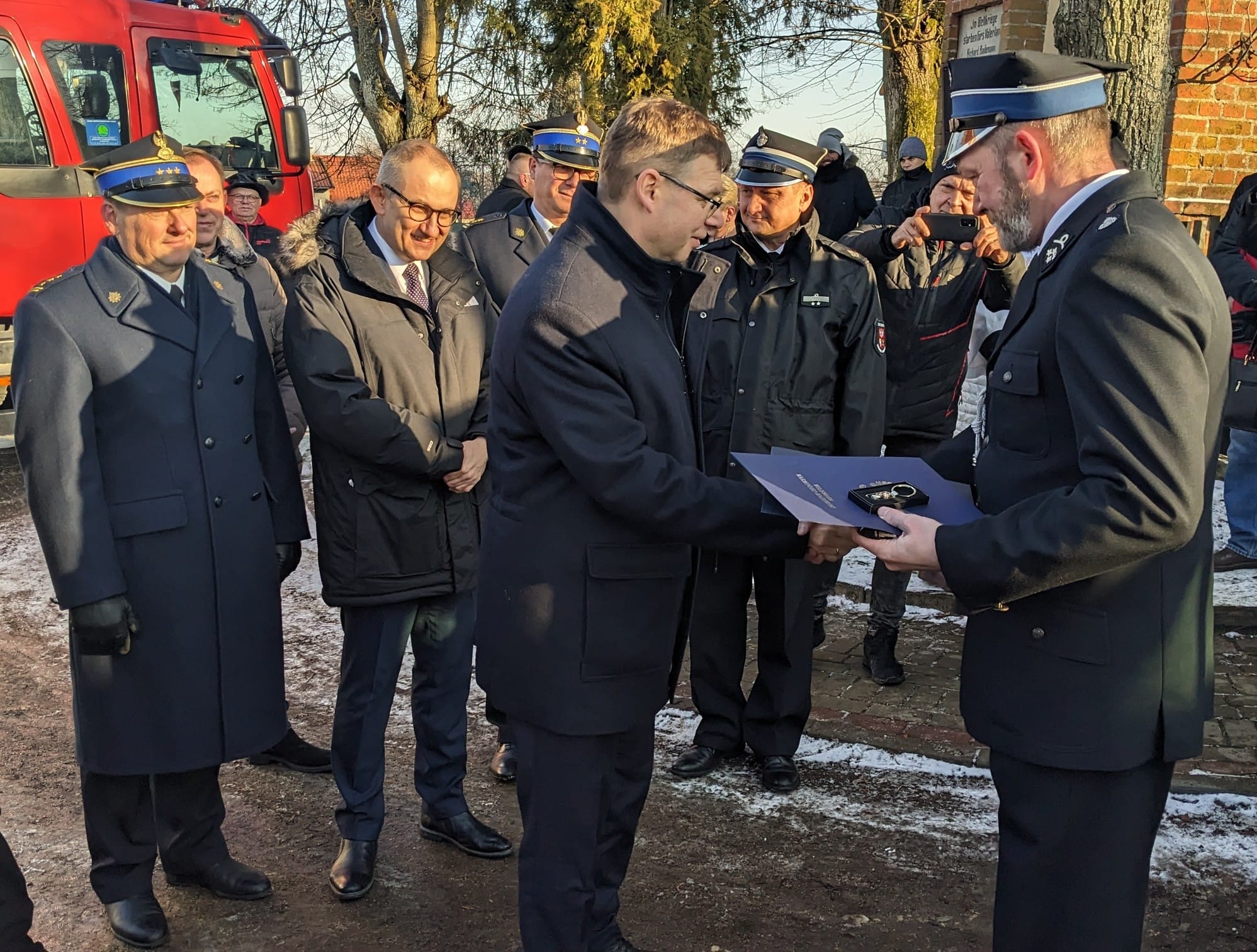 OSP w Jonkowie i Cerkiewniku otrzymały nowe samochody ratowniczo-gaśnicze
