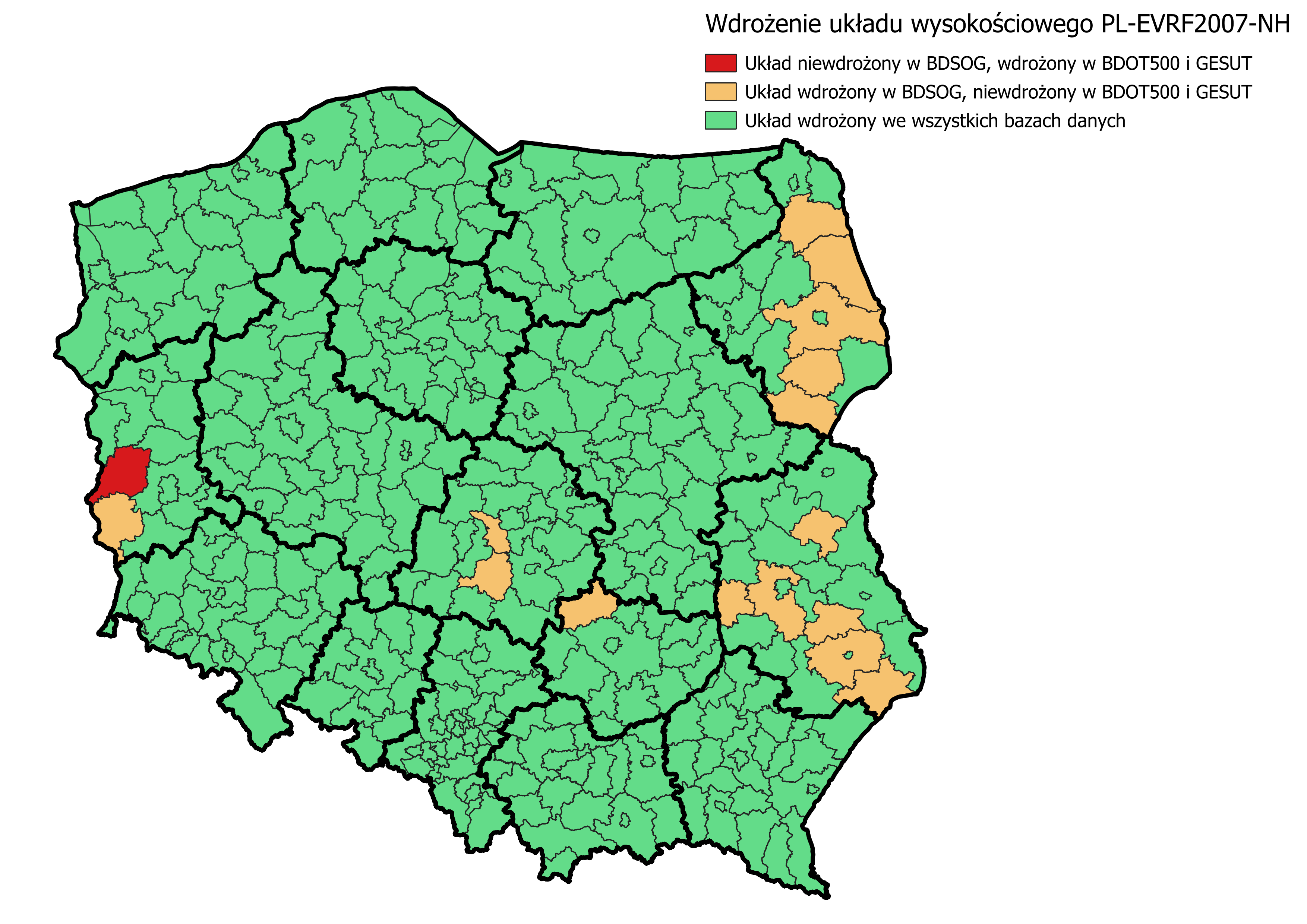 Ilustracja przedstawia mapę Polski obrazującą stan wdrożenia układu wysokościowego PL-EVRF2007-NH w baz danych w poszczególnych powiatach kraju.