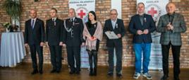 Na zdjęciu widoczni na sali bankietowej odznaczeni Odznaką Honorową PCK podczas Gali Honorowych Dawców Krwiodawców powiatu gorlickiego krwiodawcy powiatu gorlickiego.