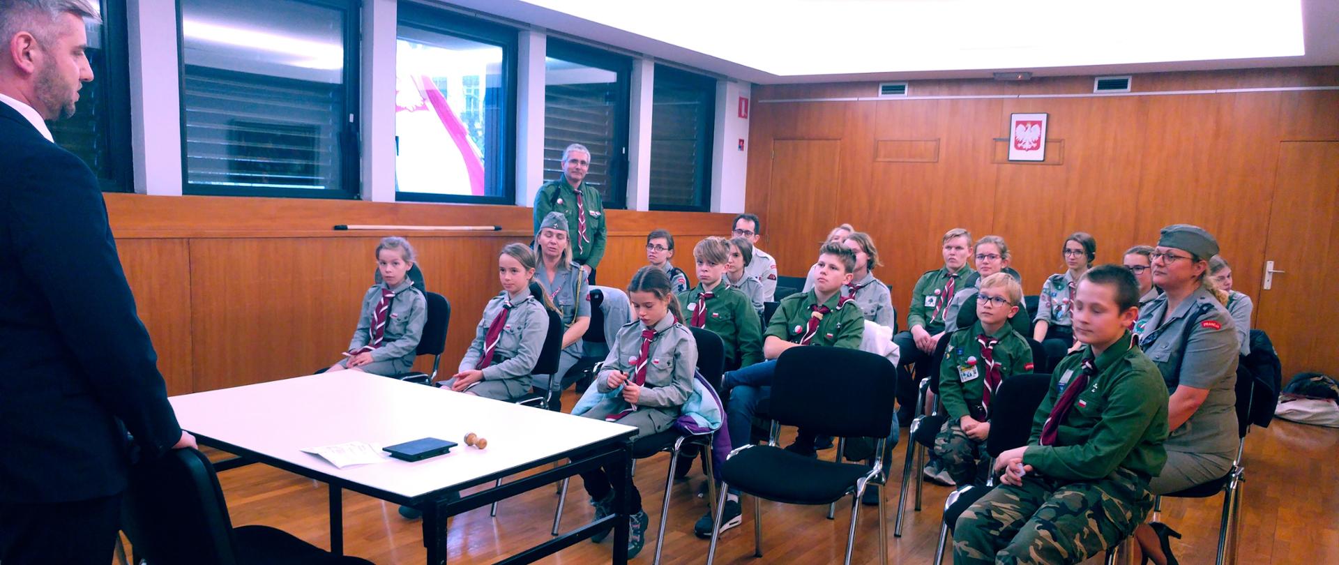 HARCERSKI BIWAK W KONSULACIE GENERALNYM W LYONIE