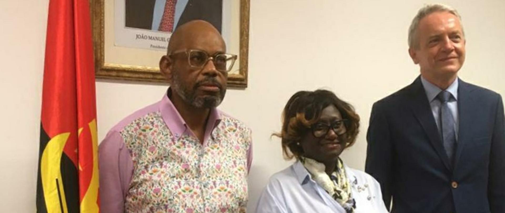 Ambasador Piotr Myśliwiec wraz z Gubernatorem Prowincji Namibe oraz Panią Rektor Uniwersytetu w Namibe 