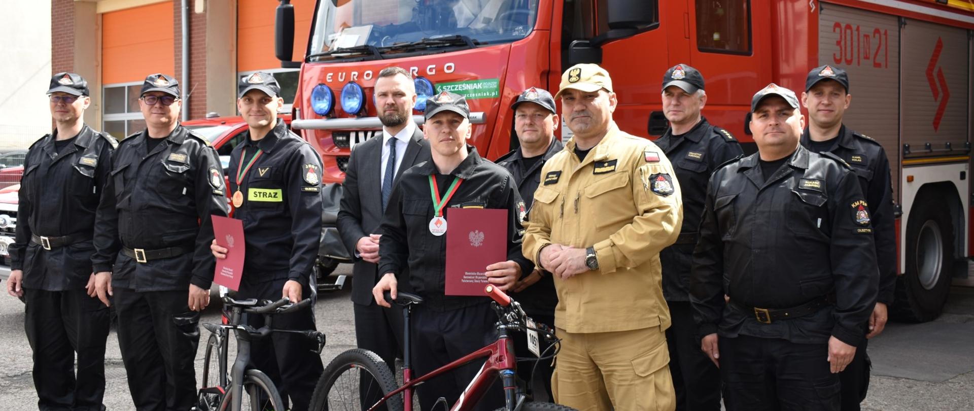 Spotkanie Warmińsko-Mazurskiego Komendanta Wojewódzkiego PSP oraz Wicewojewody z medalistami Mistrzostw Świata Strażaków World Firefighters Games 2022 w Portugalii