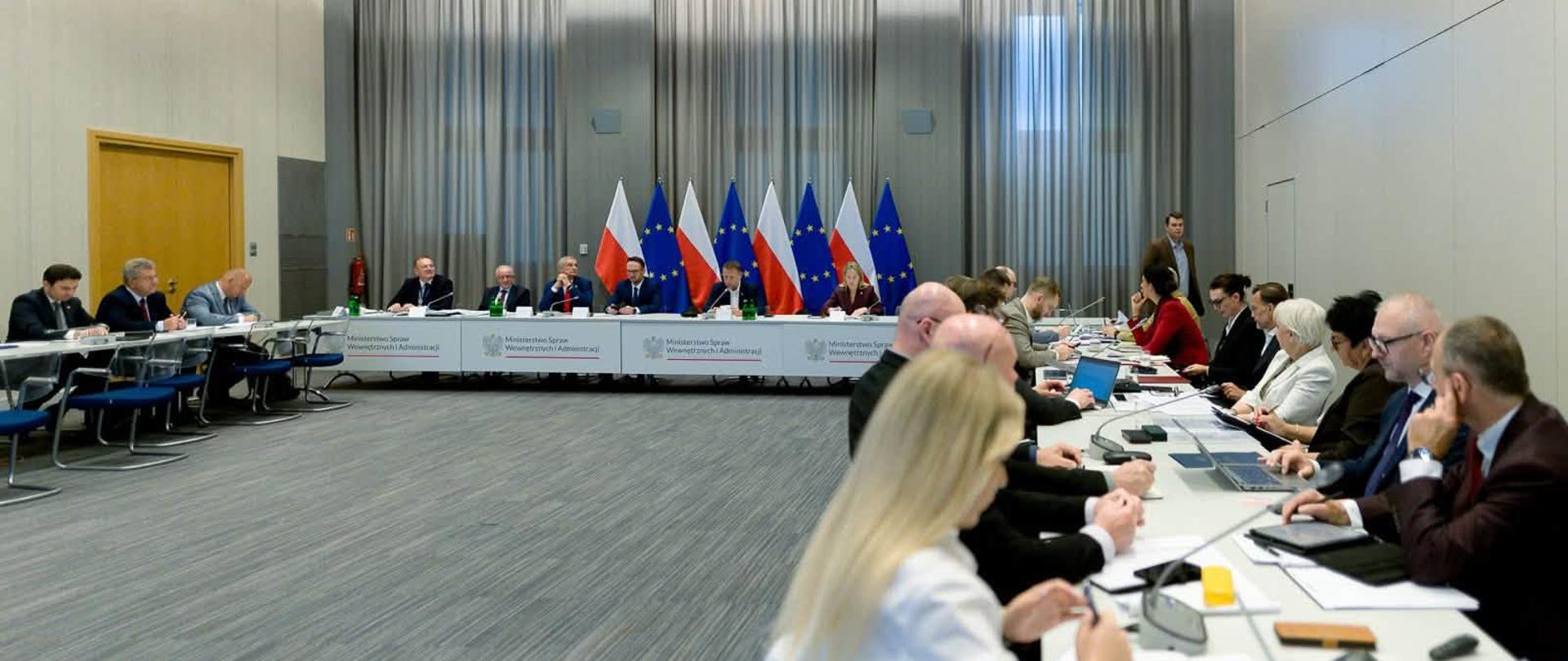 Spotkanie wojewodów w sprawie programu Ochrona Ludności i Obrona Cywilna