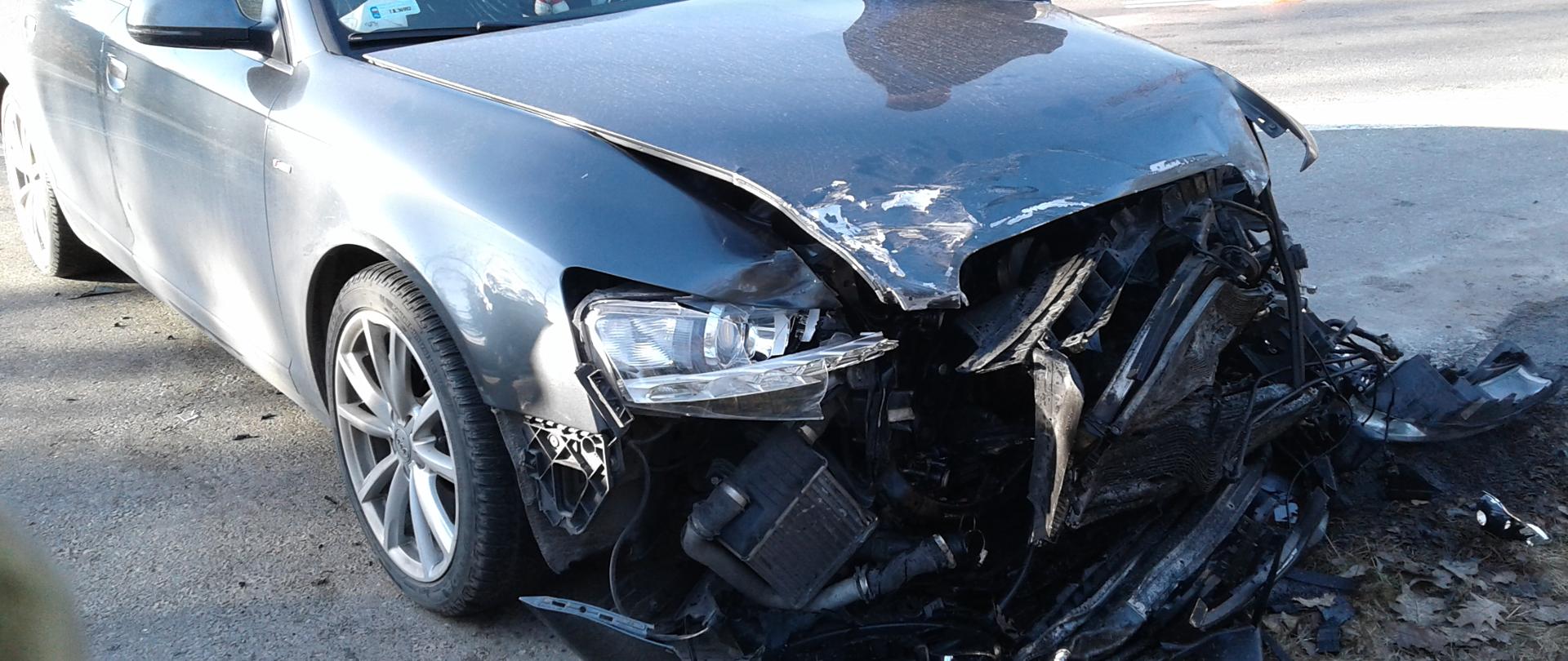 Wypadek samochodu osobowego