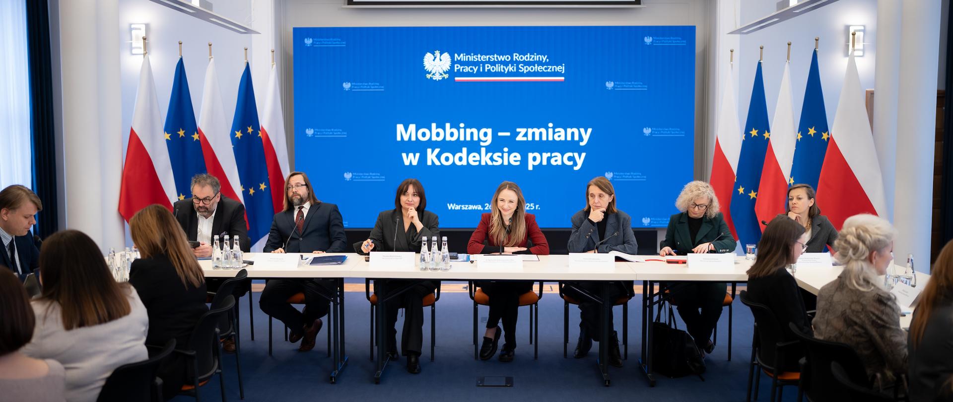 W Ministerstwie Pracy podsumowano pierwszy etap konsultacji projektu ws. mobbingu