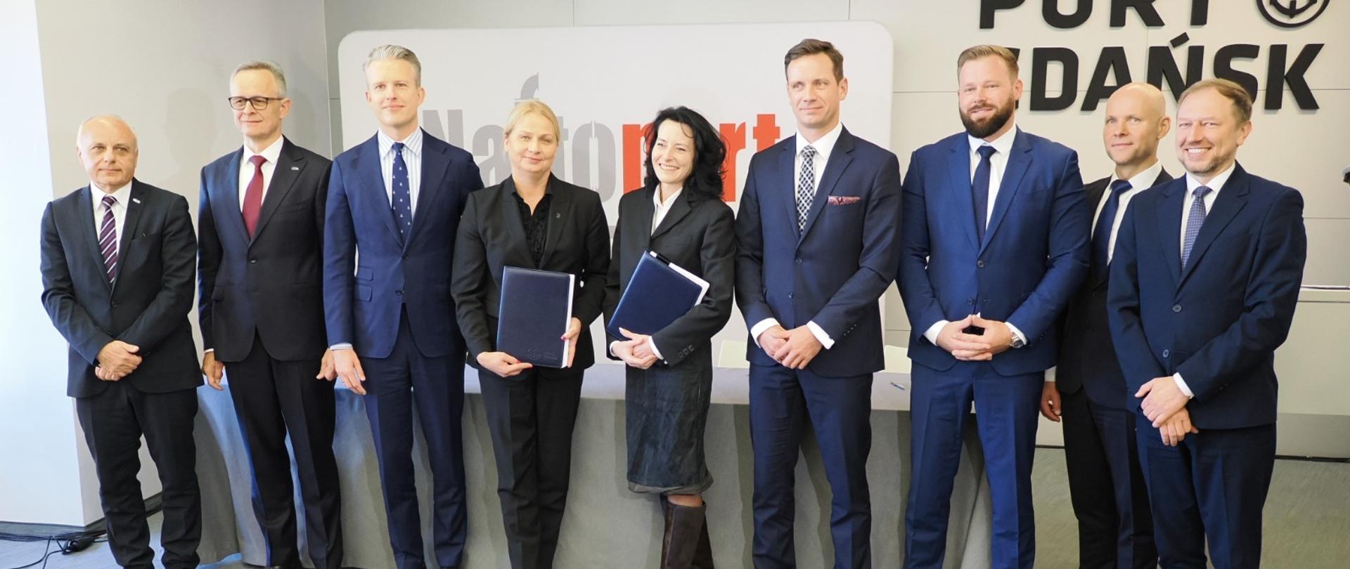 Rozpoczyna się rozbudowa gdańskiego Naftoportu