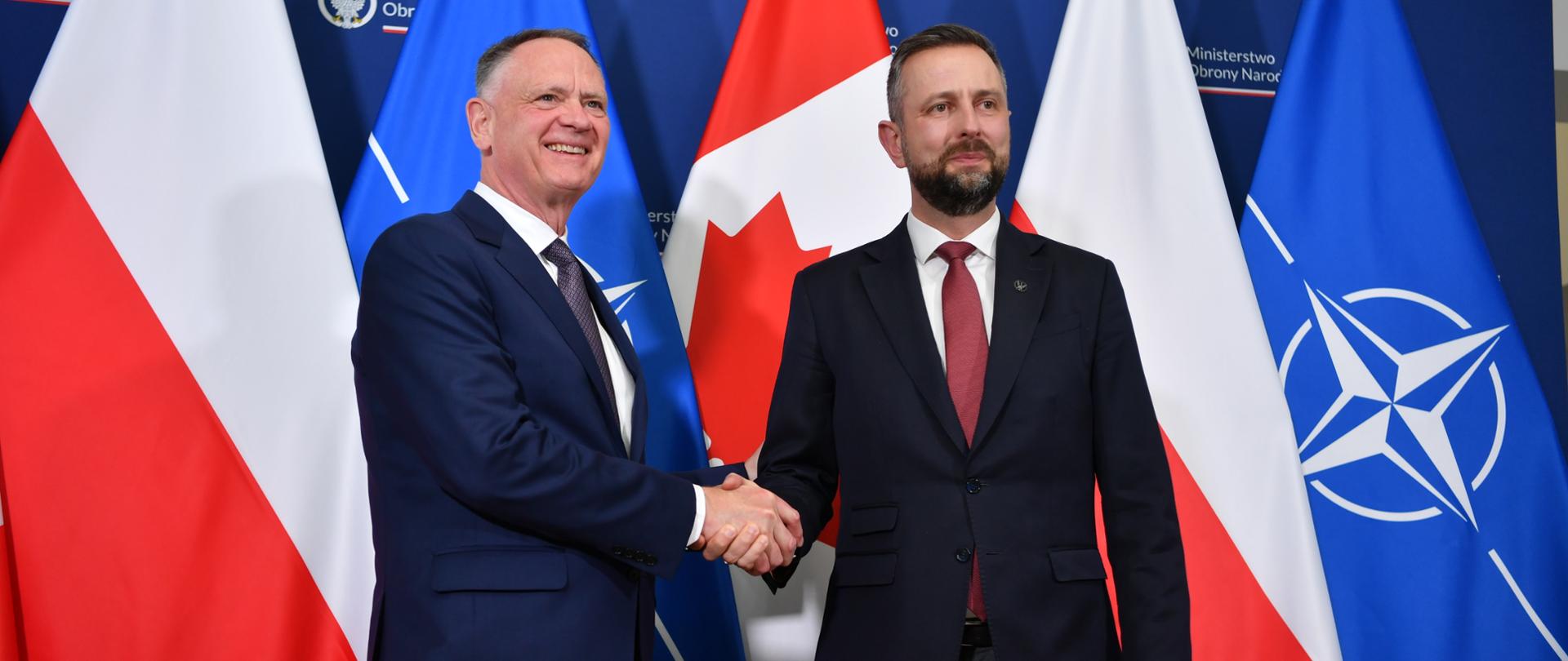 25 sierpnia br. w warszawie odbyły się rozmowy wicepremiera Władysława Kosiniaka-Kamysza z Davidem J. McGuinty ministrem obrony Kanady. 