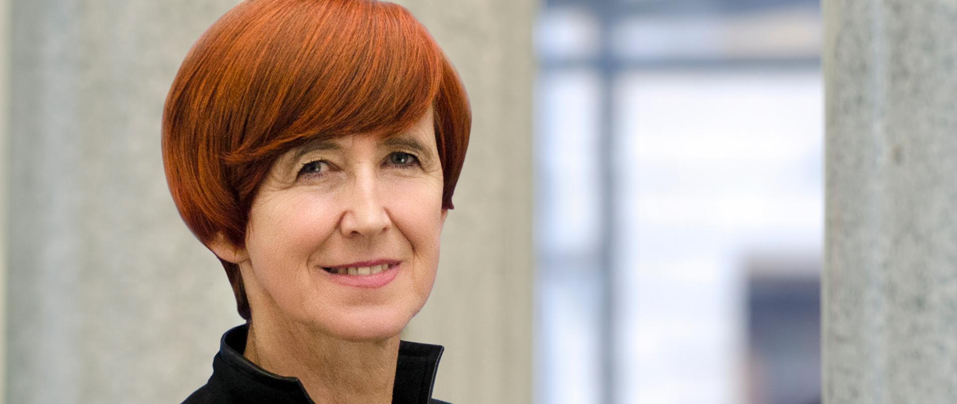 Minister Elżbieta Rafalska