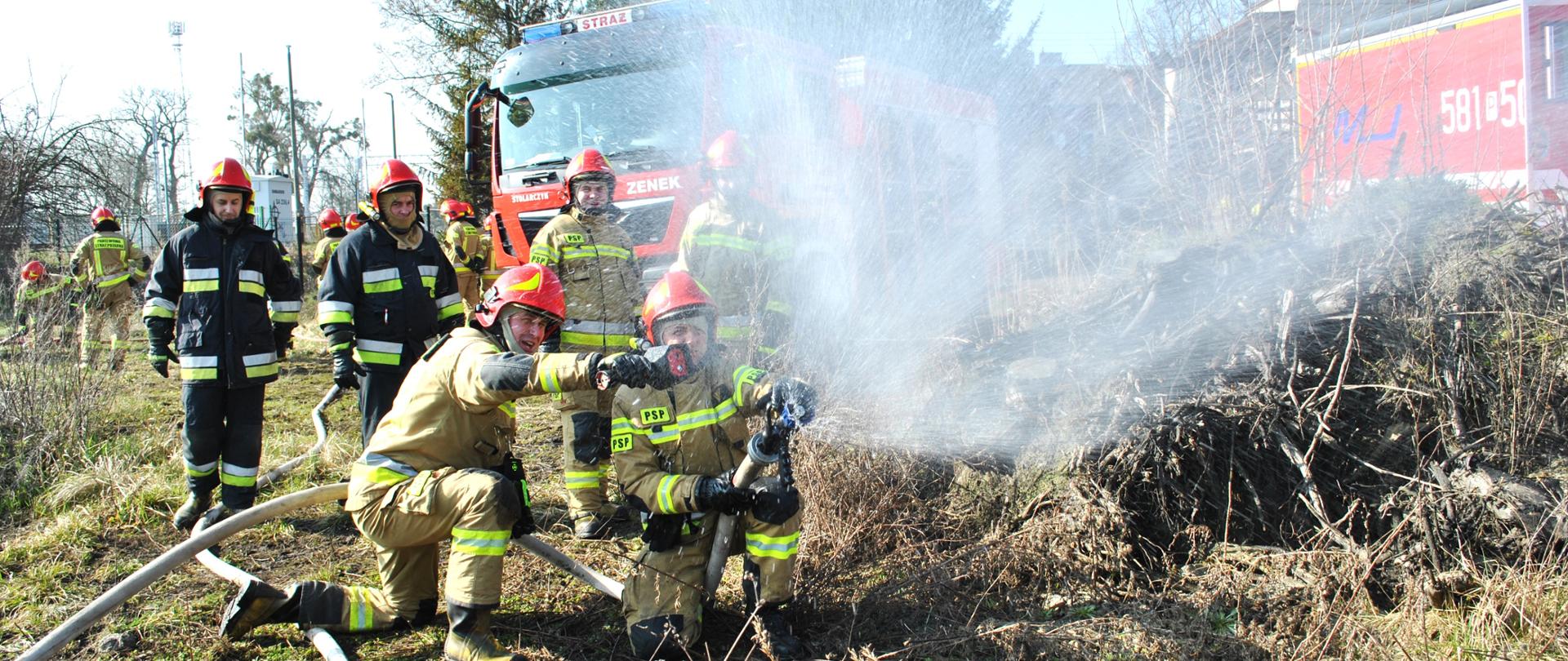Ćwiczenia praktyczne ze sprzętem