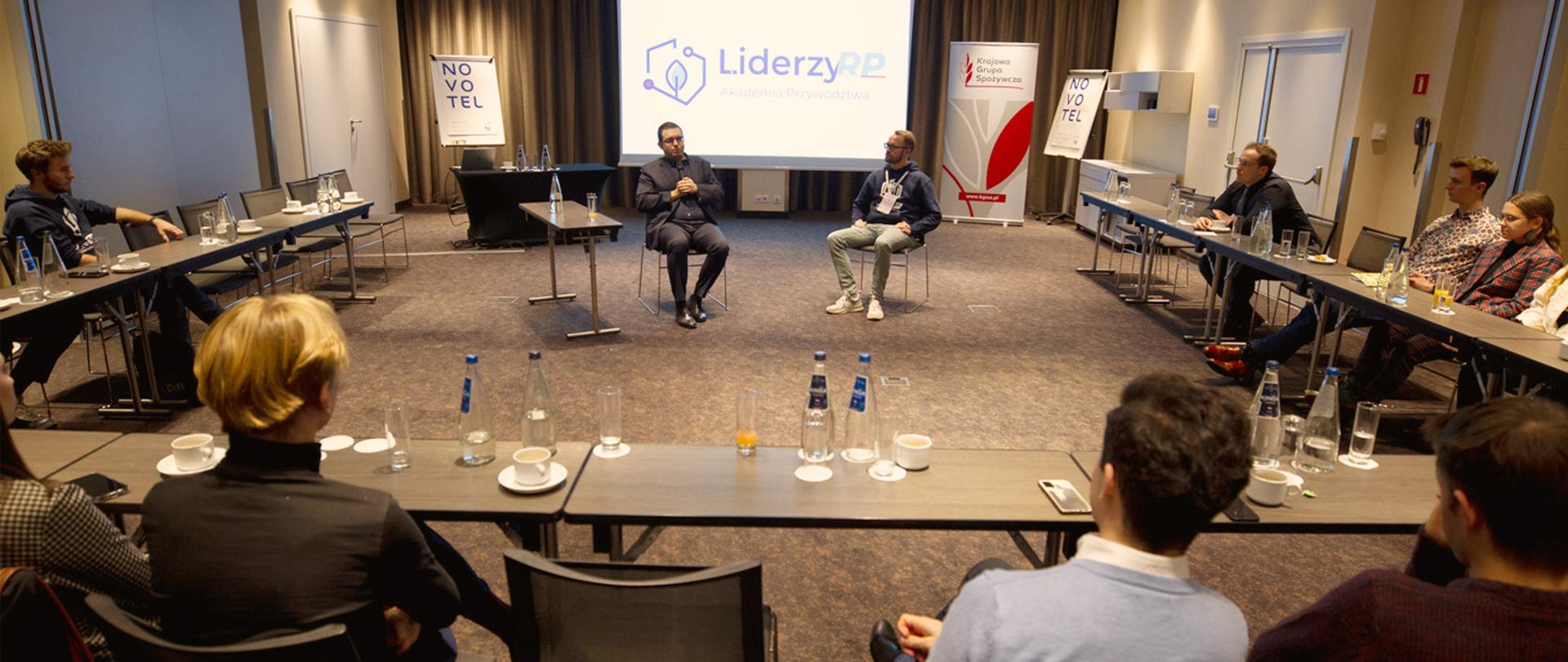 Akademia Przywództwa – Liderzy RP