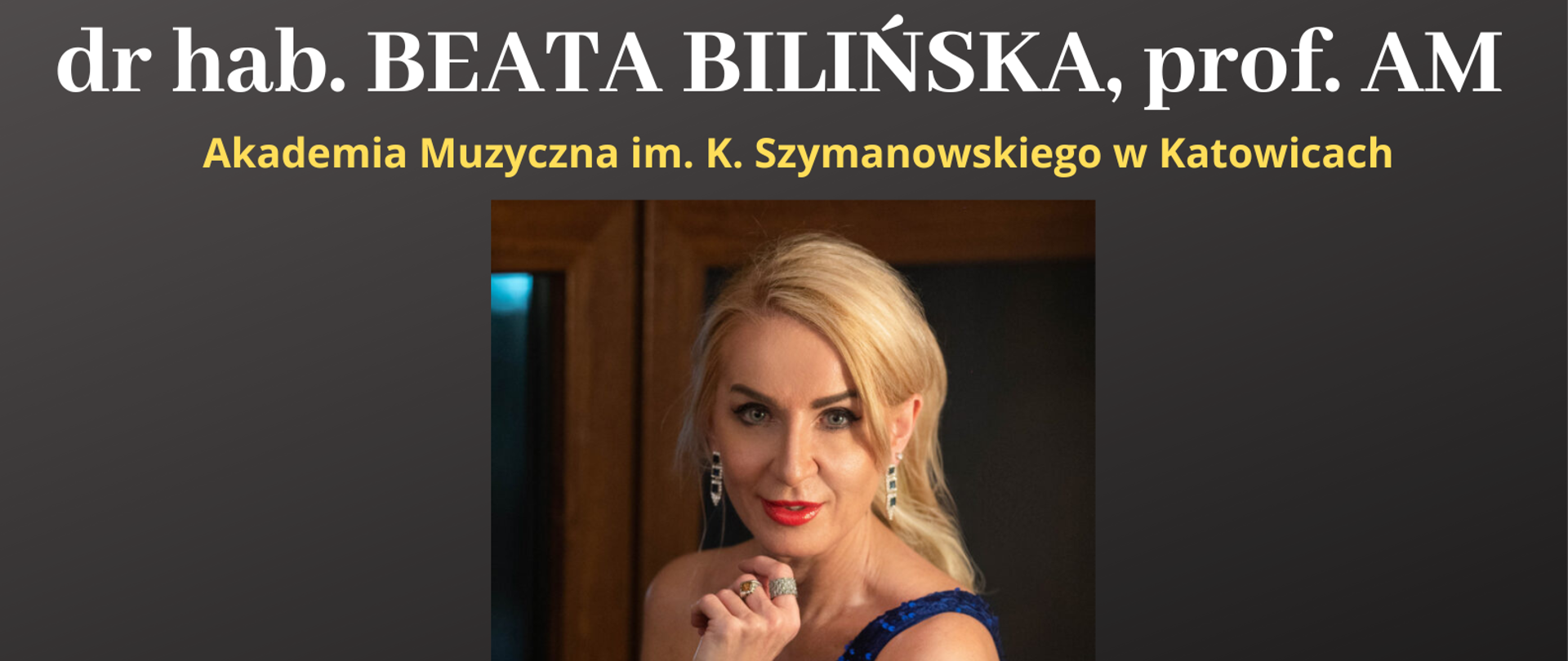 Plakat, ciemne tło, zdjęcie klawiszy fortepianu oraz p. Bilińskiej; tekst: Warsztaty pianistyczne, dr. hab. Beata Bilińska prof. AM, 4.12.2025 r.