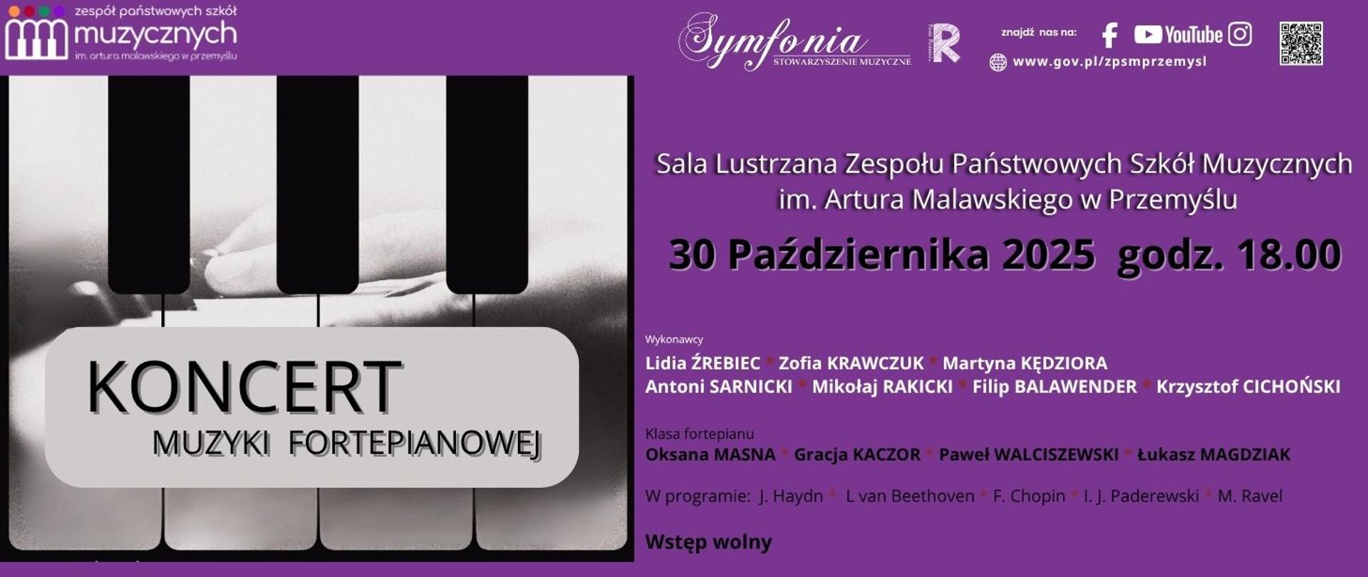 Grafika promująca „Koncert Chopinowski” w wykonaniu uczniów ZPSM w Przemyślu. Po lewej stronie znajduje się niebieska ilustracja Fryderyka Chopina, poniżej motyw klawiatury fortepianu. Po prawej widnieje napis: „Fryderyk Chopin – Rodem Warszawianin, sercem Polak, a talentem świata obywatel”. Informacje o wydarzeniu: 28 października 2025, godz. 17:00, Sala Lustrzana Zespołu Państwowych Szkół Muzycznych im. Artura Malawskiego w Przemyślu. Na dole umieszczono logotypy organizatorów i partnerów wydarzenia.